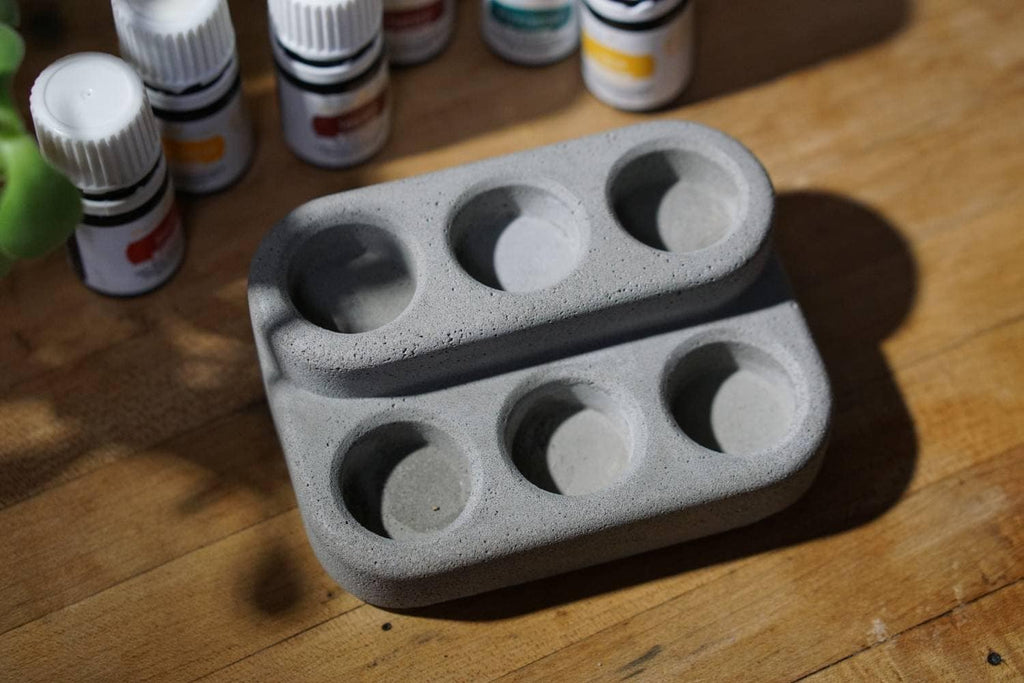 Concrete Esstianal Oil Display, Minimalist Oil Display, Natural/Earthy Essential Oil  Holder. Essential Oil cork Storage