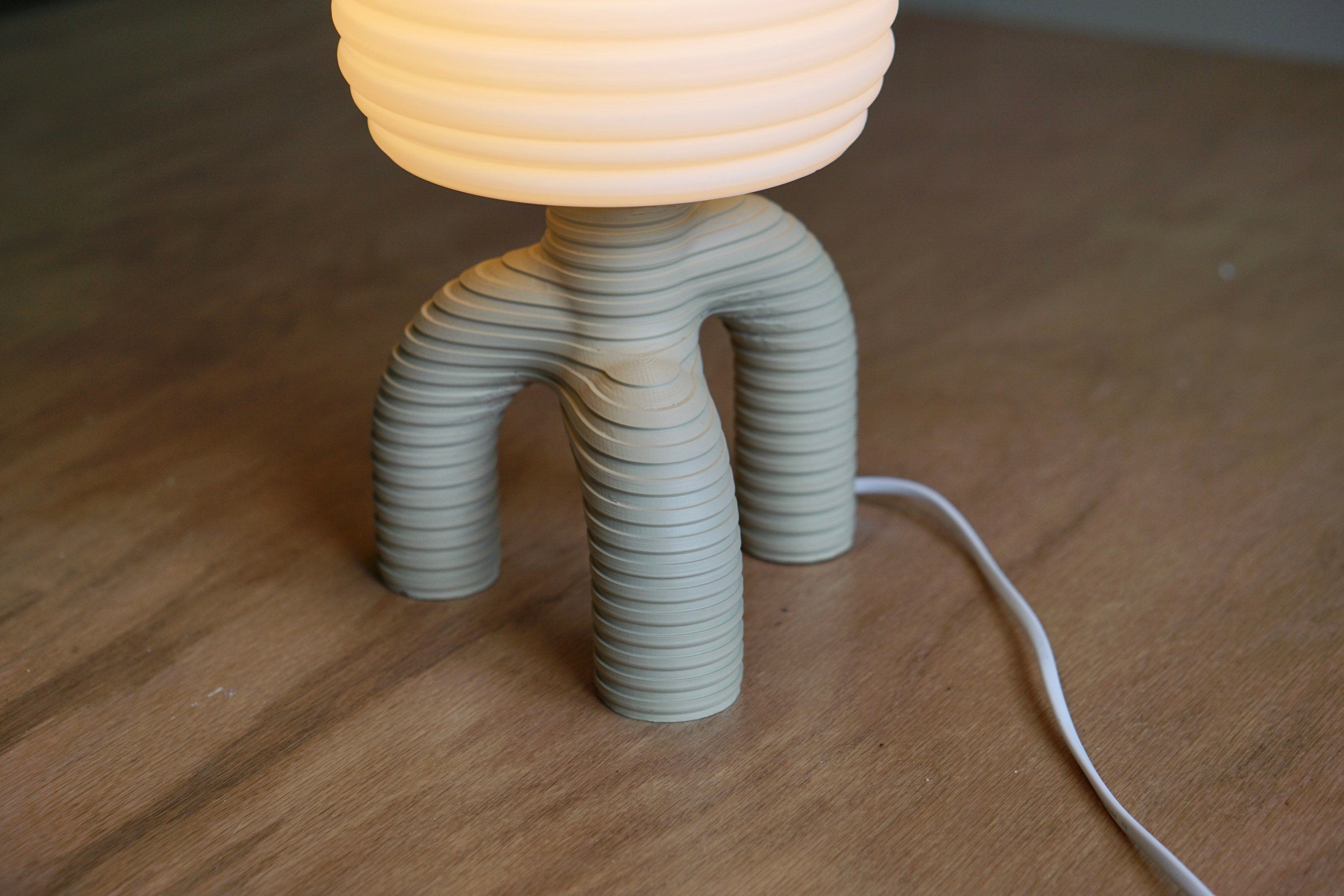 SQUIGGLE Table lamp - Modern Accent lamp - Futuristic Lamp - Modern light - Quirky Lamp -