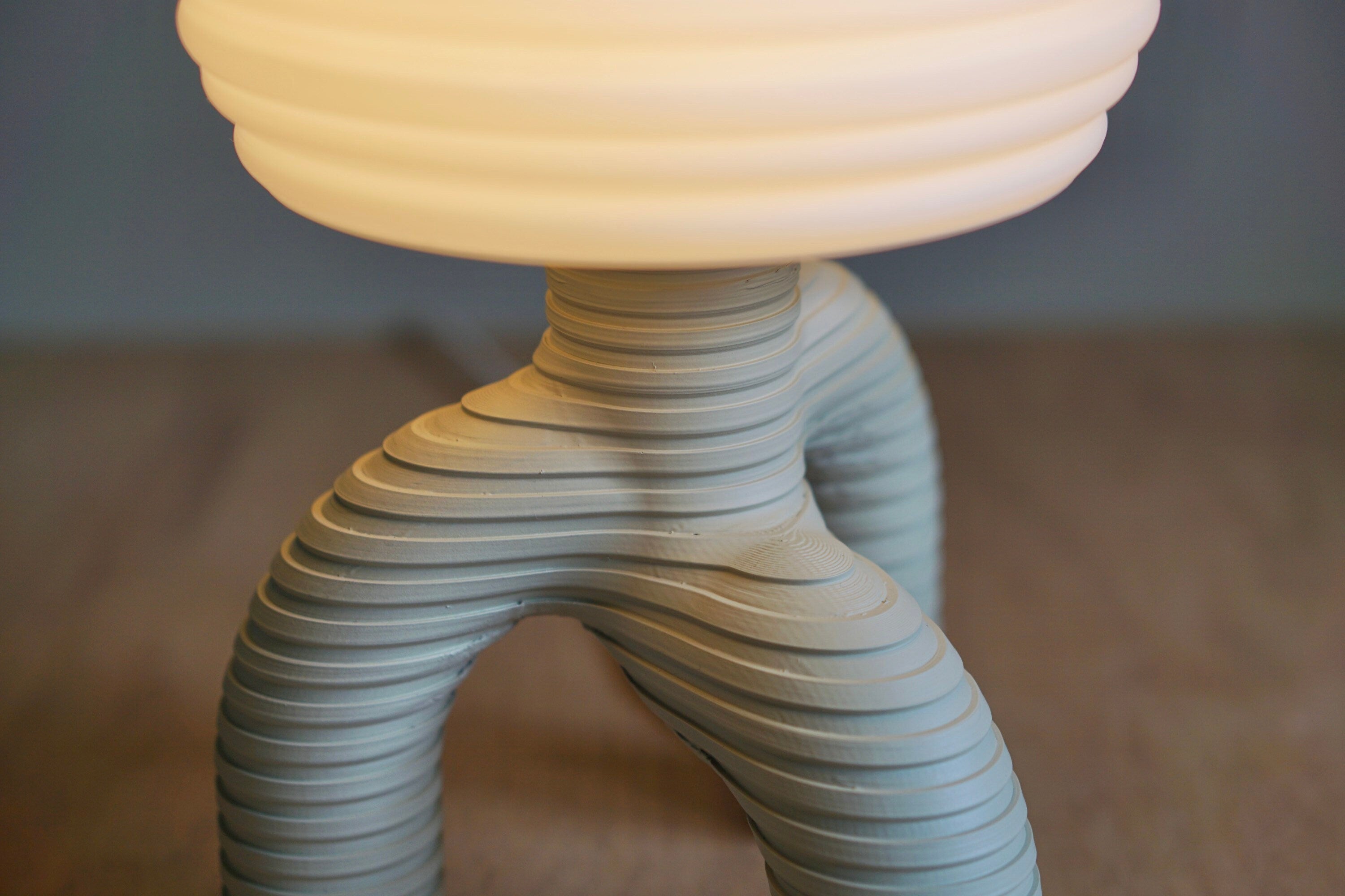 SQUIGGLE Table lamp - Modern Accent lamp - Futuristic Lamp - Modern light - Quirky Lamp -