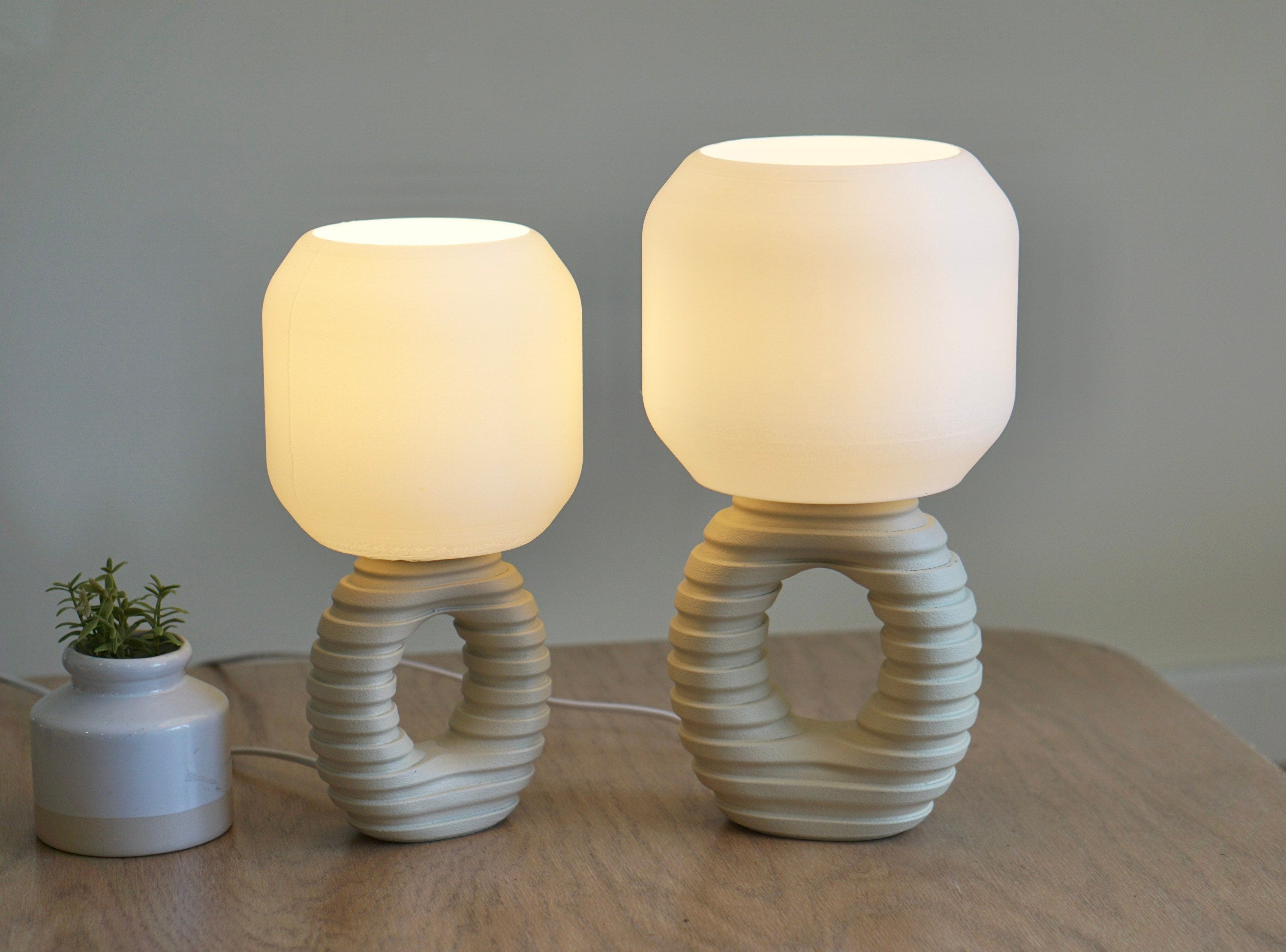 FLOW Table Lamp - Modern accent Lamp - Eco Friendly Lamp - Sci-fi Lamp - Futuristic Lamp -