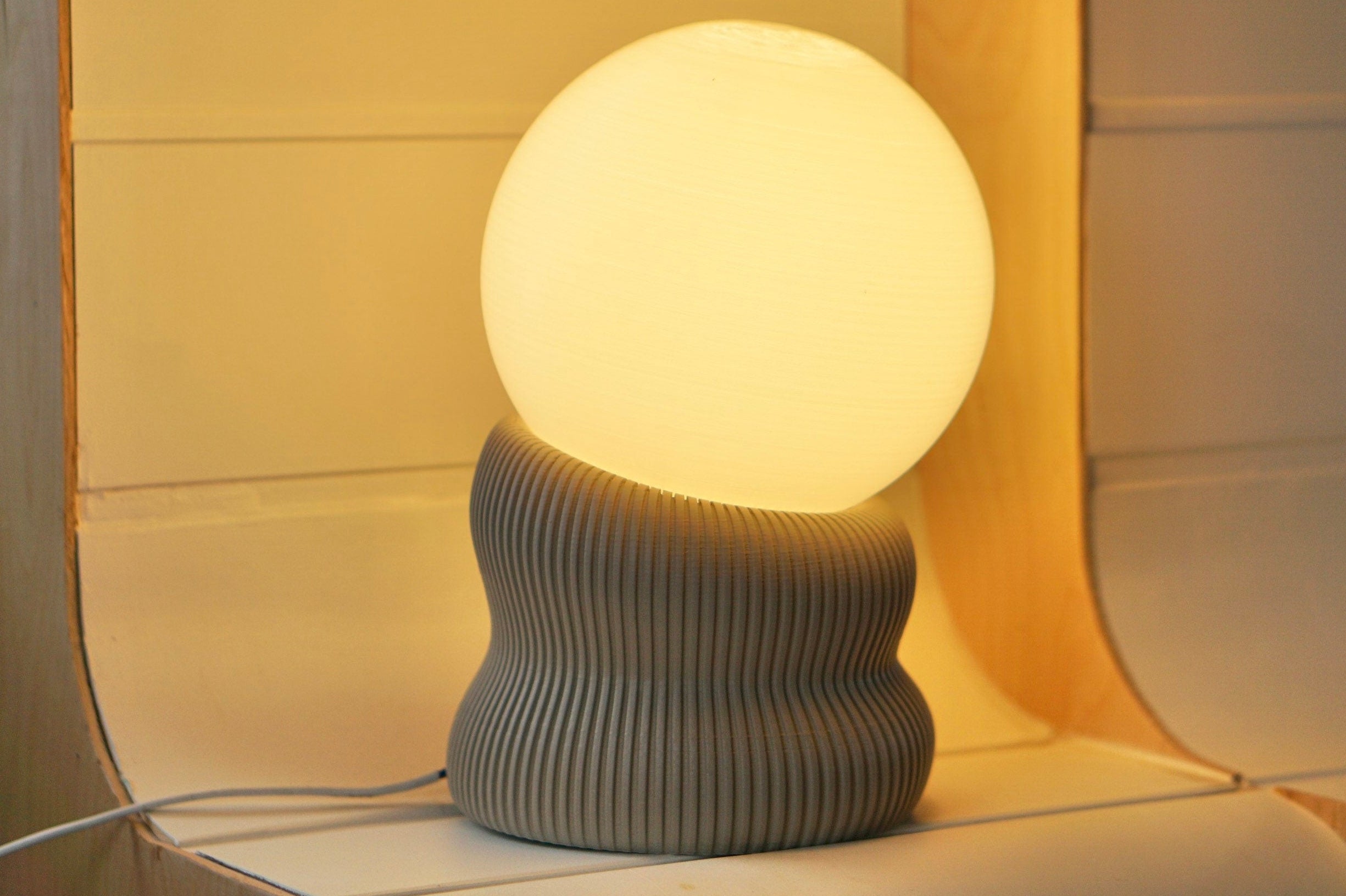 ORBEE - Unique Lamp -  Modern Lamp - Eco Lamp -